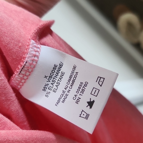 Voglo/Pennington's  Night Gown - Picture 6 of 6